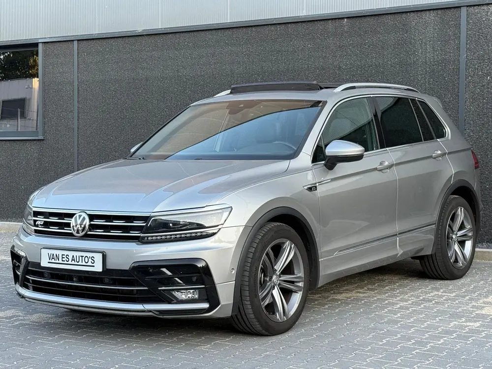 Volkswagen Tiguan 1.5 TSI 3x R-Line PANO|XENON|VIRTUAL|360CA uit 2019, foto 2