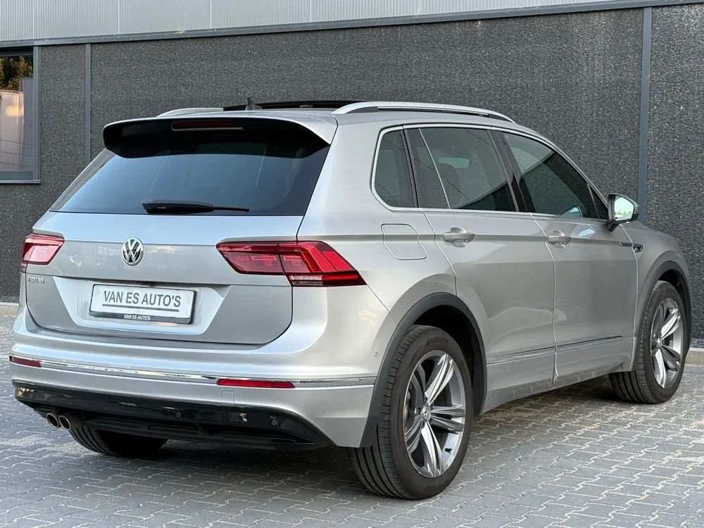 Volkswagen Tiguan 1.5 TSI 3x R-Line PANO|XENON|VIRTUAL|360CA uit 2019, foto 5