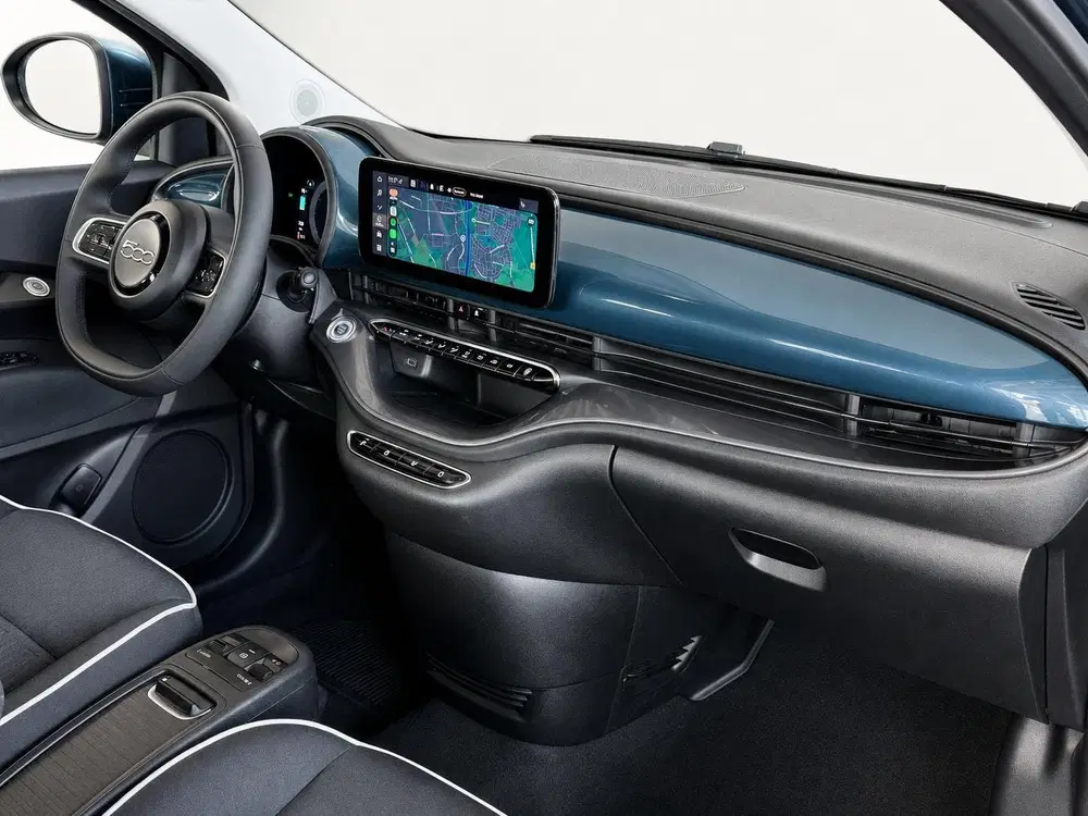Fiat 500e 42 kWh Navigatie by Apple Carplay Android uit 2023, foto 15