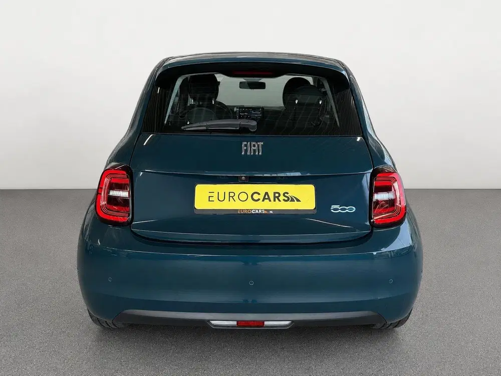 Fiat 500e 42 kWh Navigatie by Apple Carplay Android uit 2023, foto 7