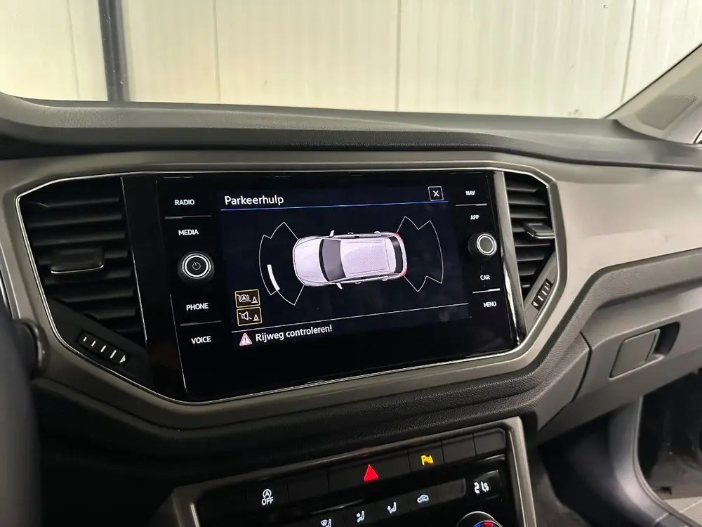 Volkswagen T-Roc 1.5 TSI DSG | Style Business | Navi | Carpl uit 2022, foto 15