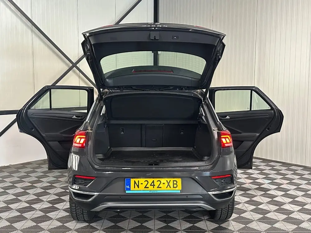 Volkswagen T-Roc 1.5 TSI DSG | Style Business | Navi | Carpl uit 2022, foto 6