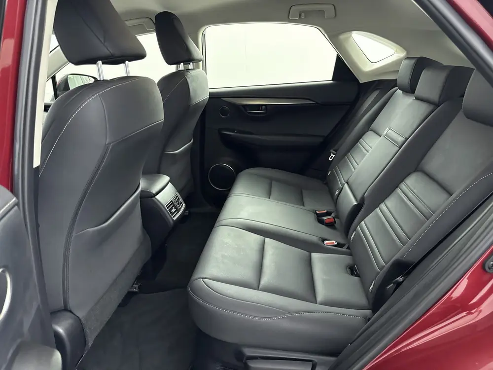 Lexus NX 300h AWD Business Line Pro | Carplay | Stoelverwarm uit 2020, foto 14