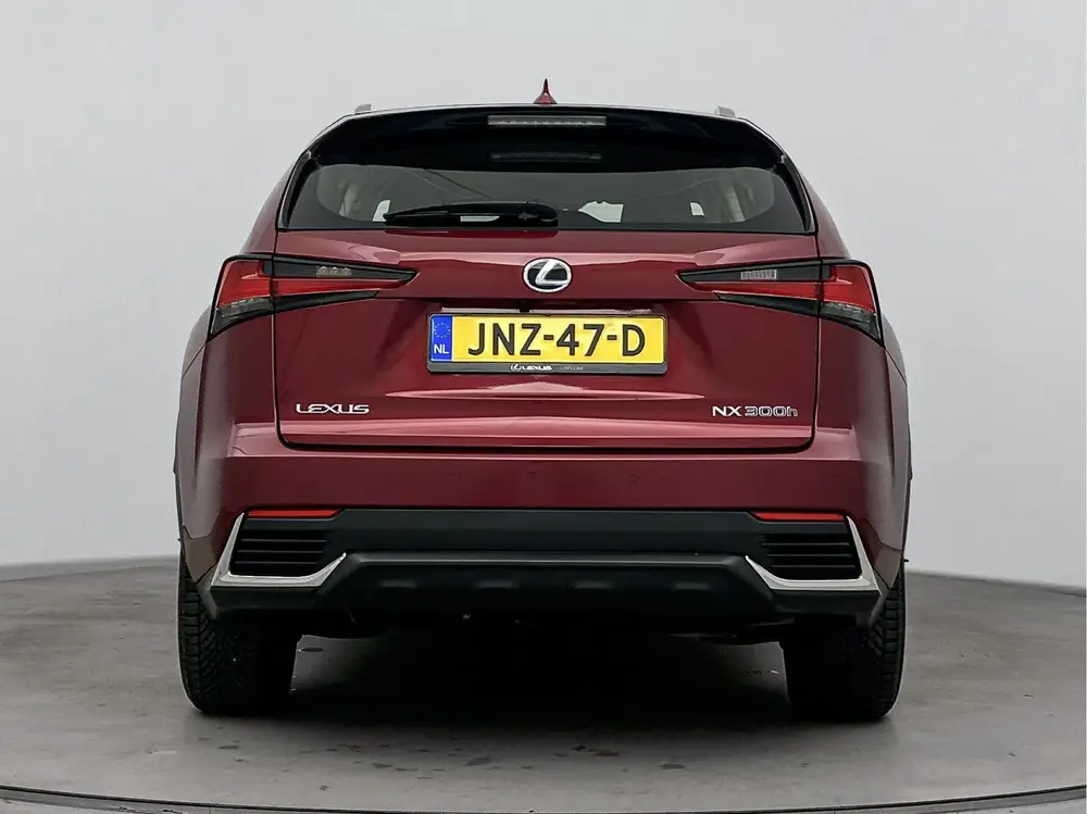 Lexus NX 300h AWD Business Line Pro | Carplay | Stoelverwarm uit 2020, foto 18