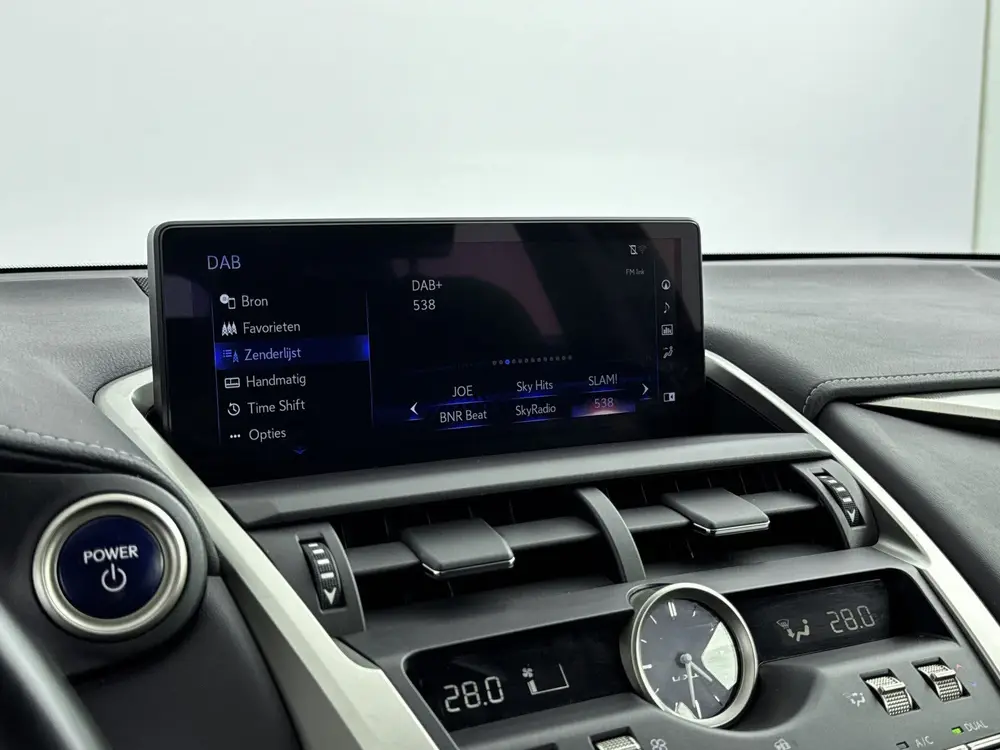 Lexus NX 300h AWD Business Line Pro | Carplay | Stoelverwarm uit 2020, foto 6