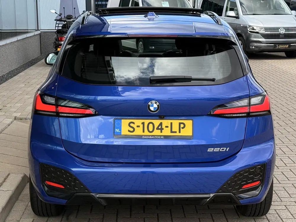 BMW 2-serie 2 Serie Active Tourer 220i M-sport uit 2022, foto 15