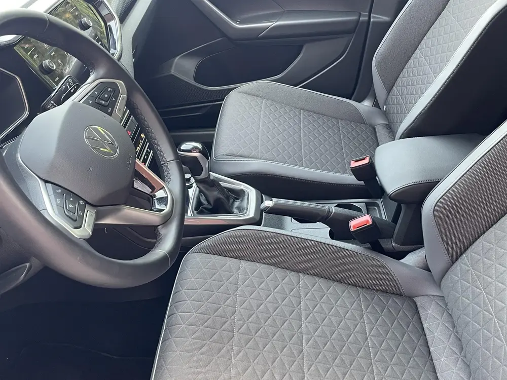 Volkswagen T-Cross 1.0 TSI 110pk DSG Style Navigatie Apple C uit 2023, foto 18