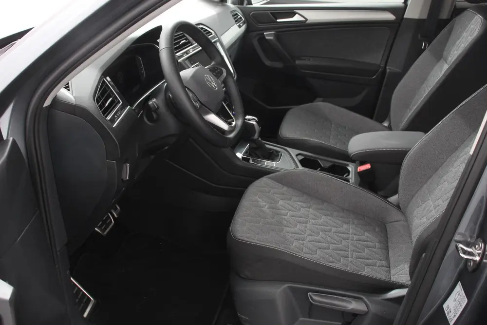 Volkswagen Tiguan Allspace 1.5 TSI 150pk DSG Move 7p. Naviga uit 2023, foto 9