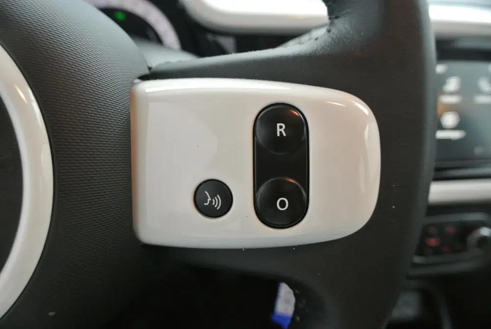Renault Twingo R80 Intens uit 2022, foto 17