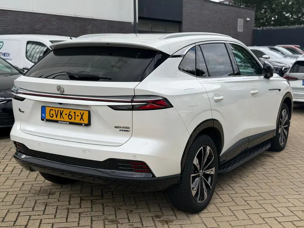 MG HS 1.5 PHEV Luxury uit 2024, foto 9