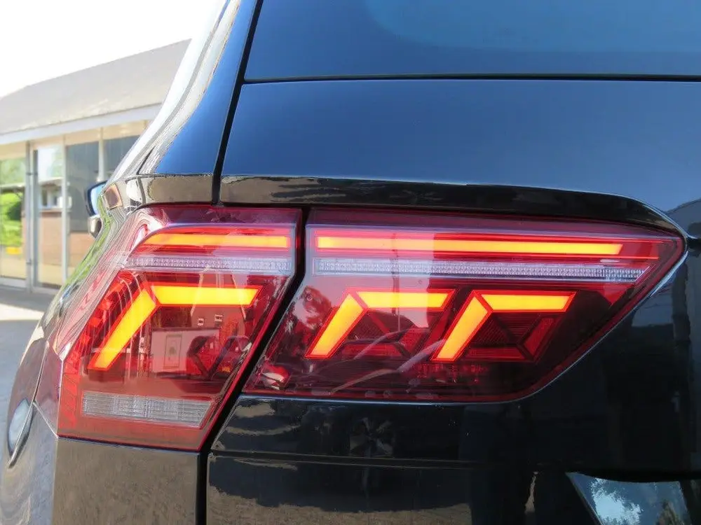 Volkswagen Tiguan 1.4 TSI 245pk eHybrid Elegance / Head Up / uit 2023, foto 12