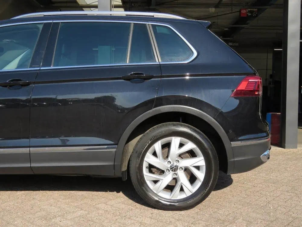 Volkswagen Tiguan 1.4 TSI 245pk eHybrid Elegance / Head Up / uit 2023, foto 15