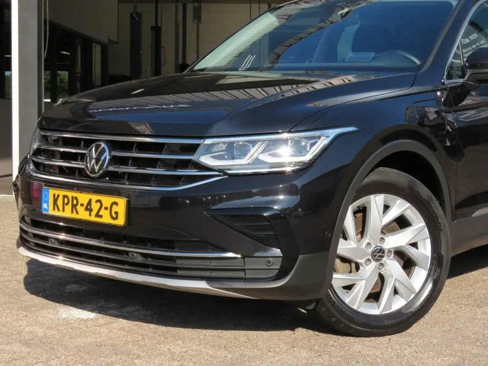 Volkswagen Tiguan 1.4 TSI 245pk eHybrid Elegance / Head Up / uit 2023, foto 4