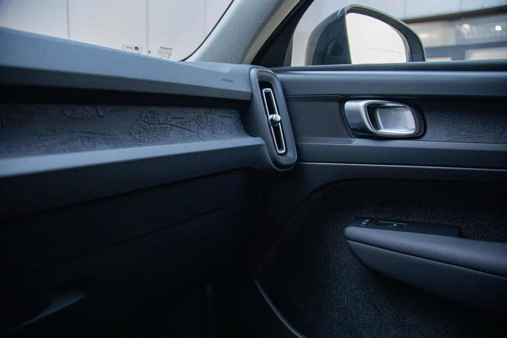 Volvo XC40 1.5 T2 Essential Navi uit 2023, foto 12