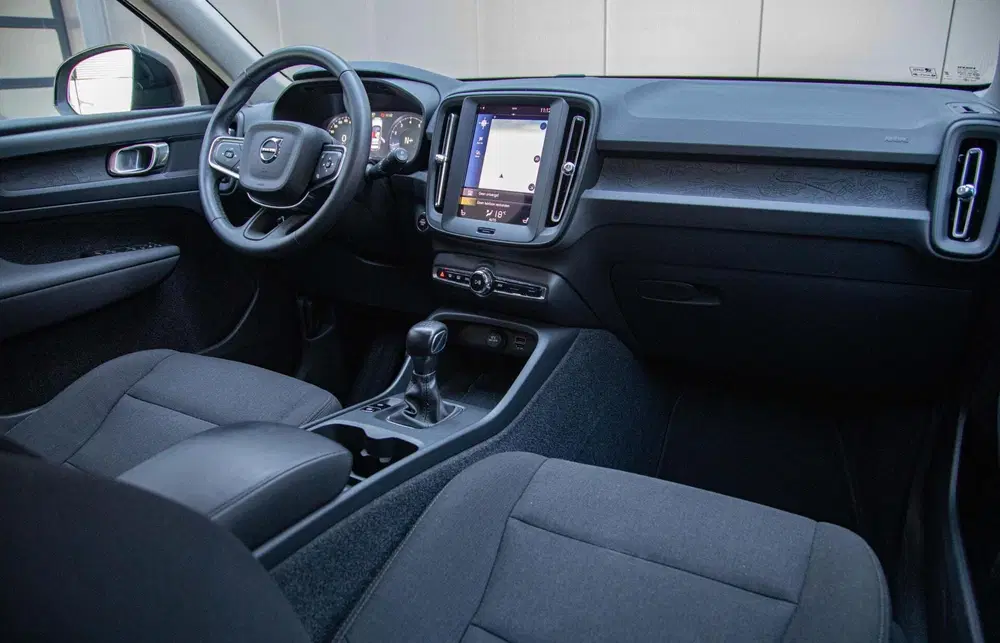 Volvo XC40 1.5 T2 Essential Navi uit 2023, foto 17