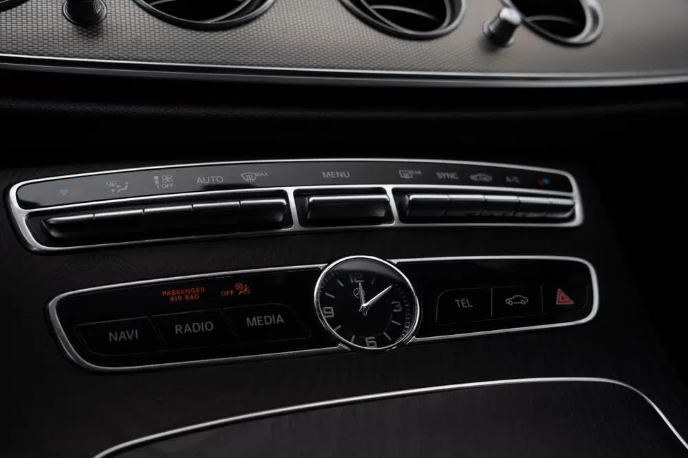Mercedes-Benz E-Klasse 200 4MATIC uit 2019, foto 14