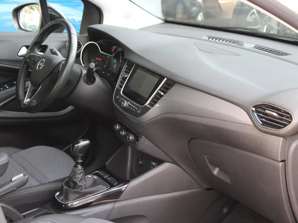 Opel Crossland 1.2 Turbo Elegance uit 2022, foto 15