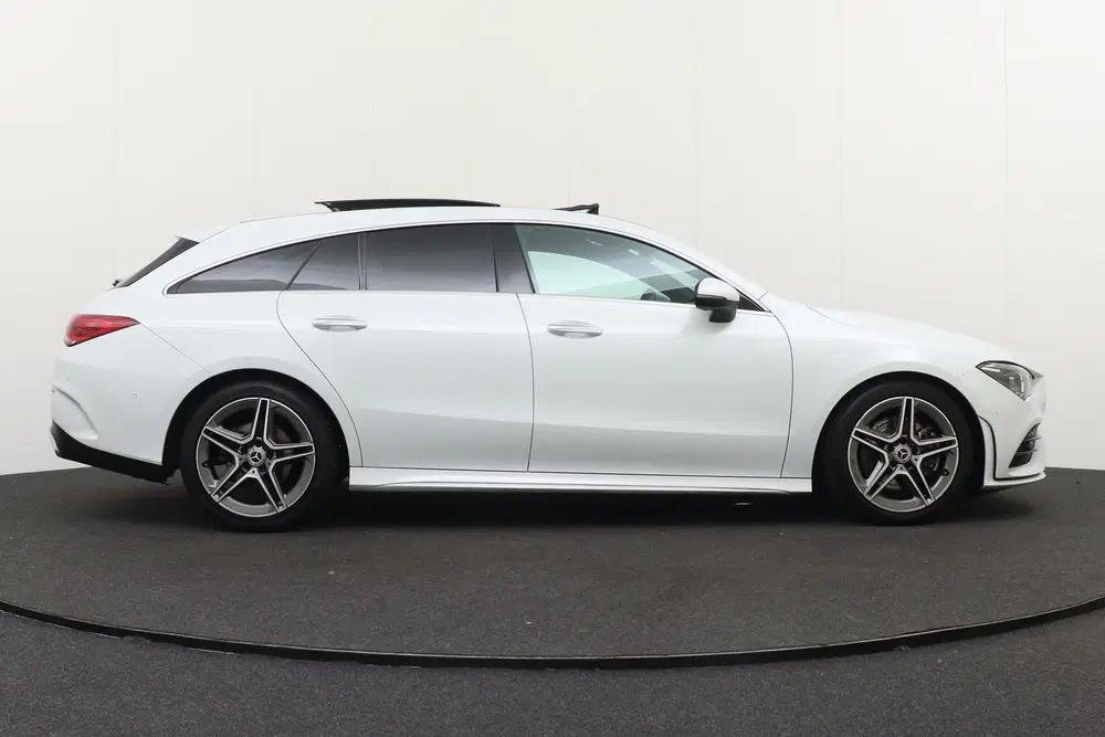 Mercedes-Benz CLA 200 164PK AMG Pano-d uit 2022, foto 6