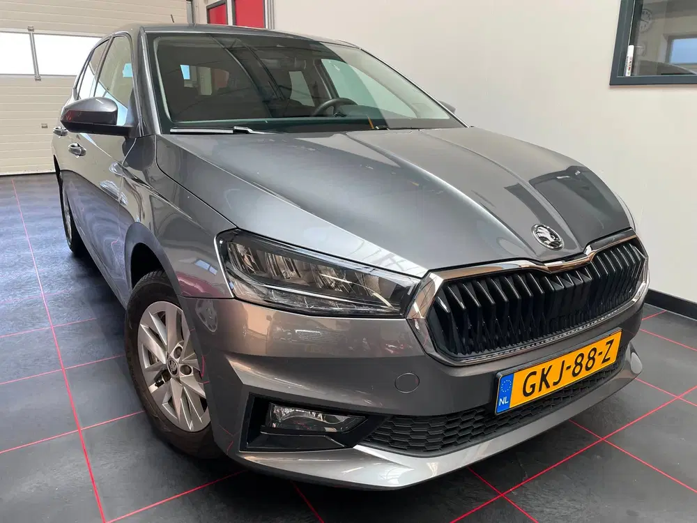 Skoda Fabia 1.0 TSI Selection uit 2024, foto 4
