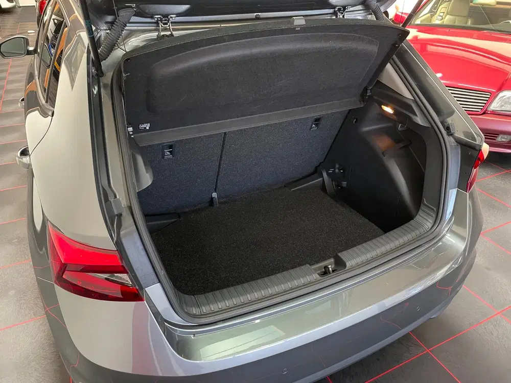 Skoda Fabia 1.0 TSI Selection uit 2024, foto 5