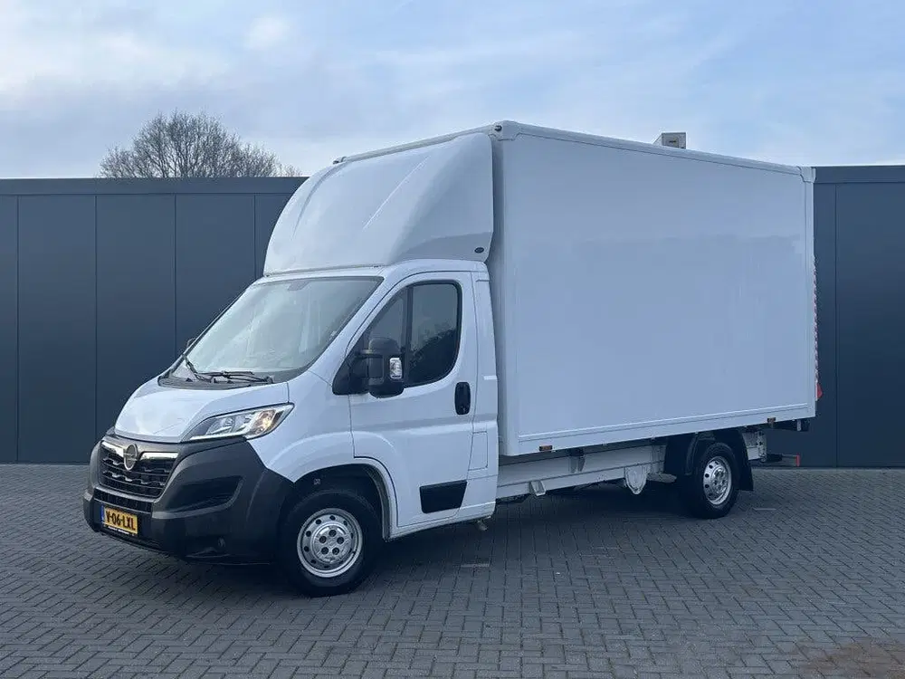 Opel Movano 2.2 CDTi 141 PK uit 2023, foto 2