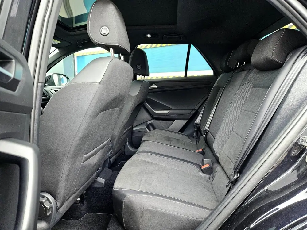 Volkswagen T-Roc 2.0 TSI 4Motion R-Line Business+ uit 2024, foto 12