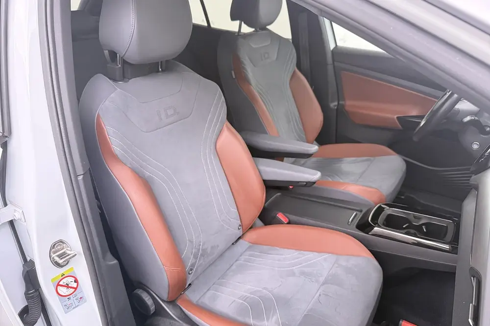 Volkswagen ID.4 First 77 kWh Camera Adap. Cruise 20' LMV uit 2021, foto 20