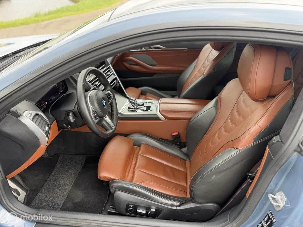 BMW 8-serie 840d Coupe uit 2019, foto 16