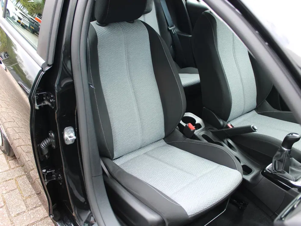 Opel Corsa 1.2 Edition uit 2024, foto 11