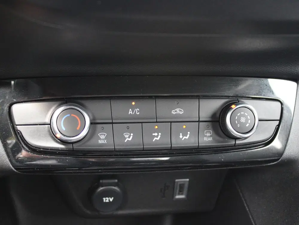 Opel Corsa 1.2 Edition uit 2024, foto 20