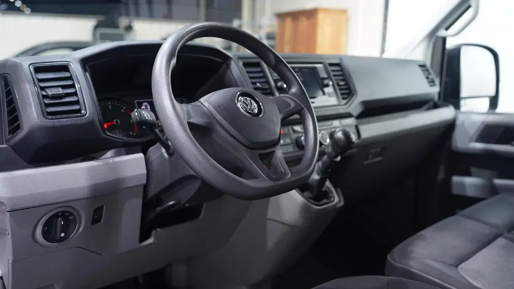 Volkswagen Crafter 2.0 TDI 140 pk L3H3 Airco uit 2023, foto 20