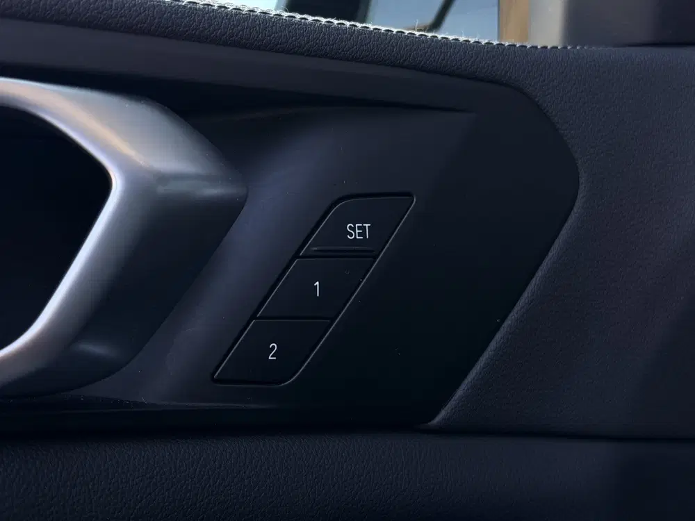 BMW X5 xDrive45e M-Sport uit 2022, foto 11