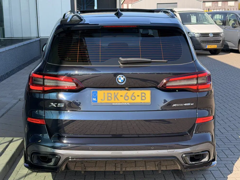 BMW X5 xDrive45e M-Sport uit 2022, foto 18