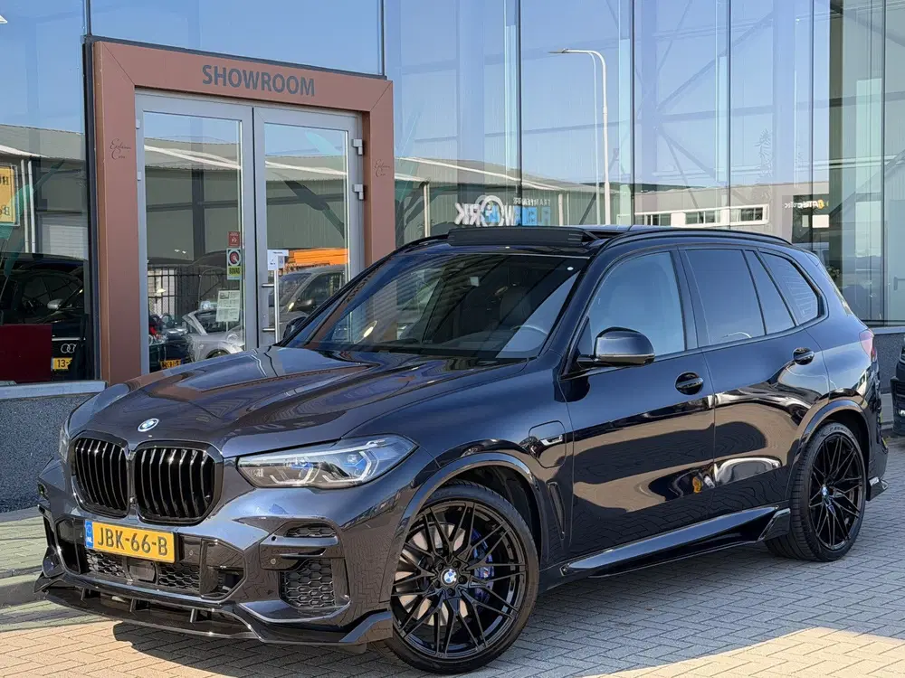 BMW X5 xDrive45e M-Sport uit 2022, foto 3