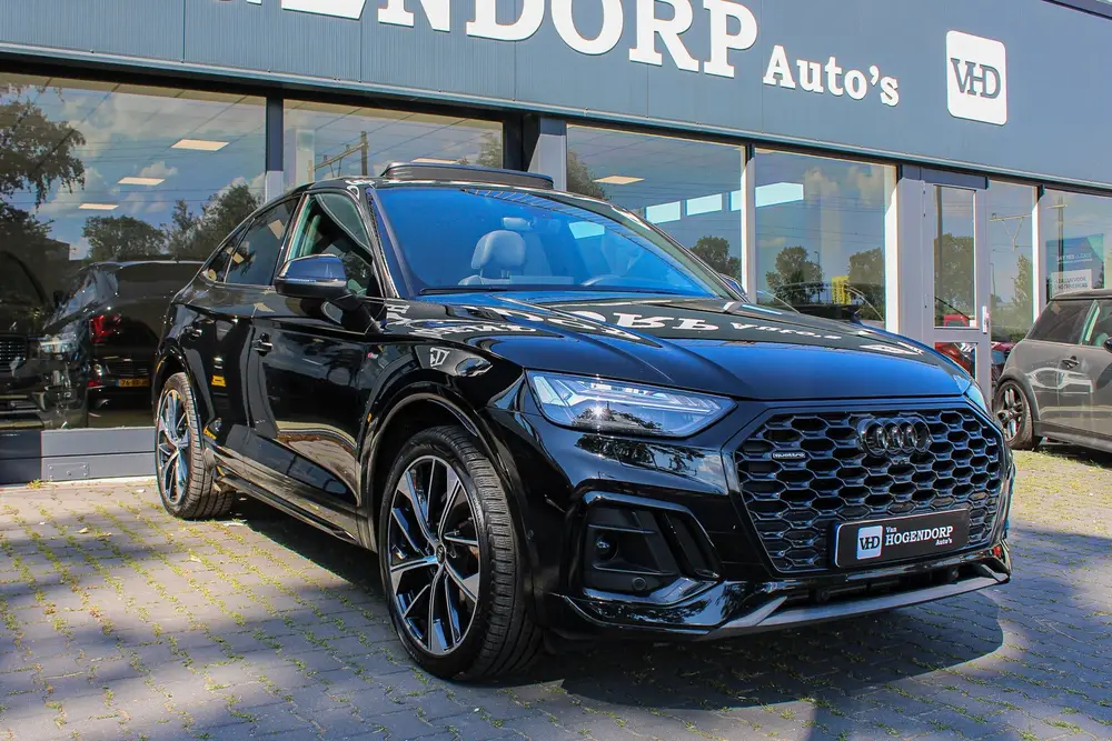 Audi Q5 55 TFSI e S edition PANO HUD LUCHTVERING 3 uit 2024, foto 3
