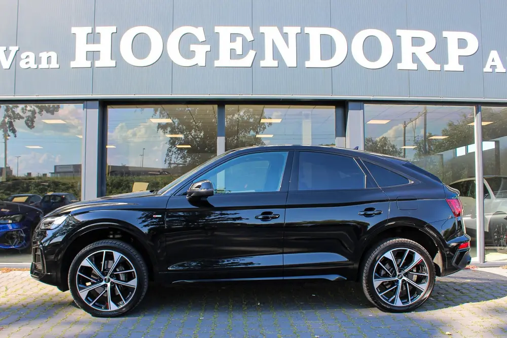 Audi Q5 55 TFSI e S edition PANO HUD LUCHTVERING 3 uit 2024, foto 5