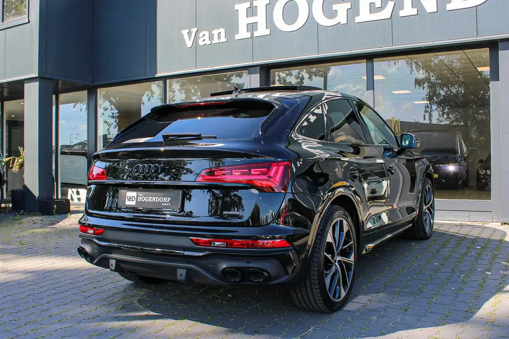 Audi Q5 55 TFSI e S edition PANO HUD LUCHTVERING 3 uit 2024, foto 6