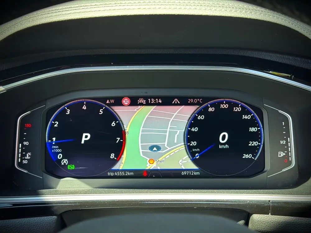 Volkswagen T-roc 1.5 TSI R-Line | PANO | VIRTUAL | KEYLESS | uit 2022, foto 8
