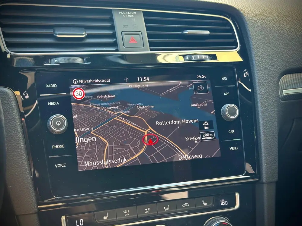 Volkswagen GOLF 7.5 |1.5 TSI 3x R-LINE | PANO | VIRTUAL | LE uit 2019, foto 13