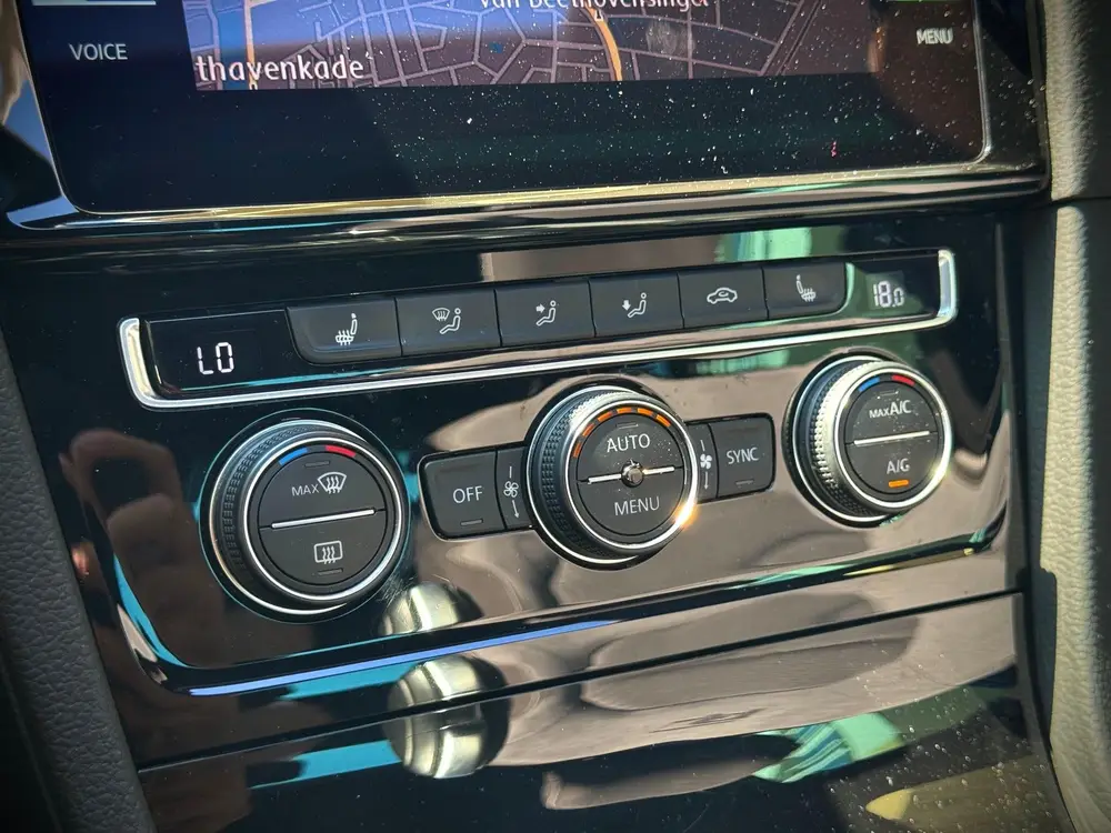Volkswagen GOLF 7.5 |1.5 TSI 3x R-LINE | PANO | VIRTUAL | LE uit 2019, foto 14