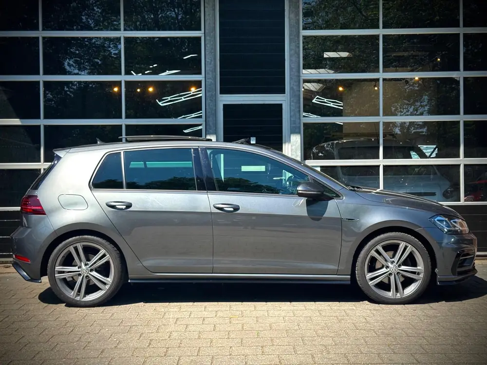 Volkswagen GOLF 7.5 |1.5 TSI 3x R-LINE | PANO | VIRTUAL | LE uit 2019, foto 3