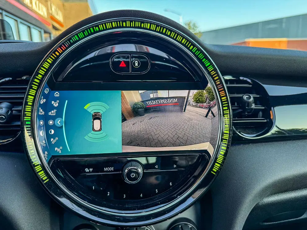 Mini John Cooper Works 2.0 John Cooper Works JCW Pack F1 aut 231p uit 2024, foto 18