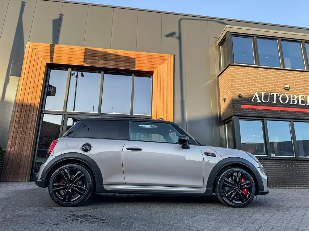Mini John Cooper Works 2.0 John Cooper Works JCW Pack F1 aut 231p uit 2024, foto 3