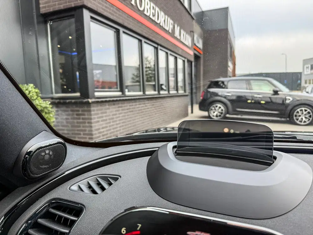 Mini Clubman 2.0 JCW ALL4 F1 aut 306pk uit 2020, foto 12