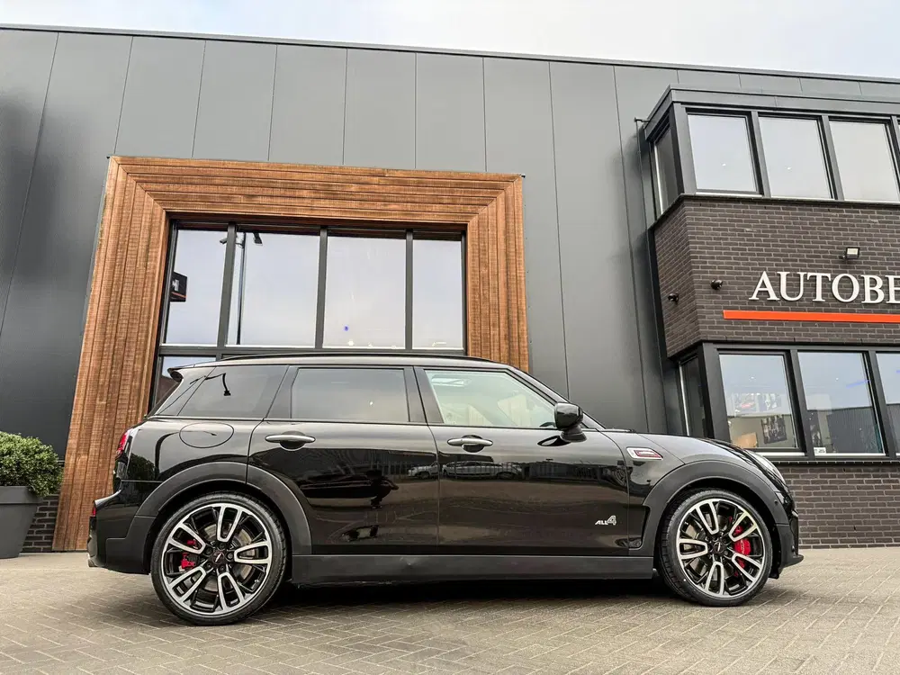 Mini Clubman 2.0 JCW ALL4 F1 aut 306pk uit 2020, foto 19