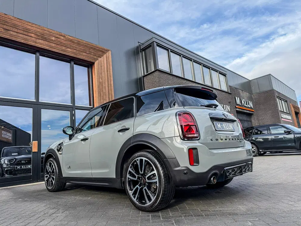 Mini Countryman 2.0 Cooper S E ALL4 John Cooper Works 2 uit 2021, foto 19