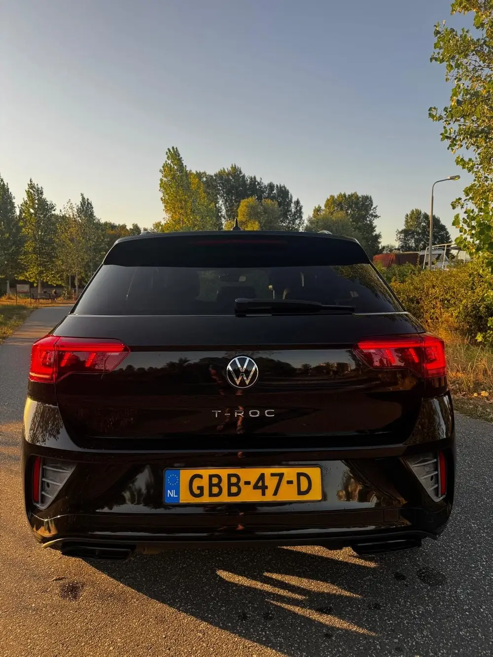 Volkswagen T-Roc 1.5 TSI R-Line Pano IQ Light Cam Led uit 2022, foto 4