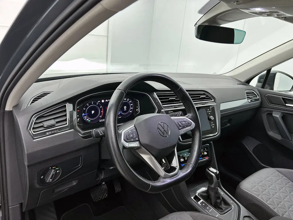 Volkswagen Tiguan 1.5 TSI Life Business | Stoelverwarming | uit 2021, foto 13