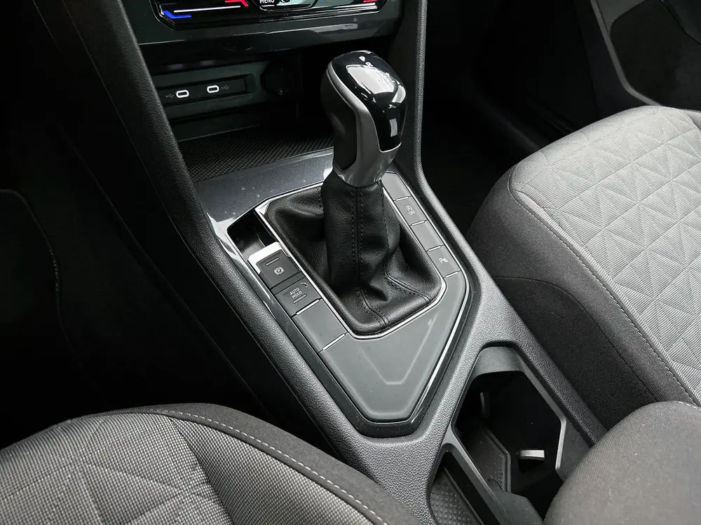 Volkswagen Tiguan 1.5 TSI Life Business | Stoelverwarming | uit 2021, foto 16