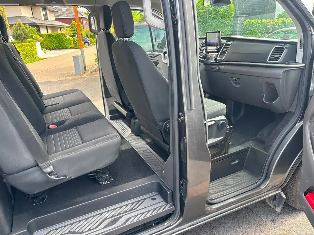 Ford Transit Custom 340 2.0 TDCI L2H1 DC 51000 km garantie uit 2023, foto 9